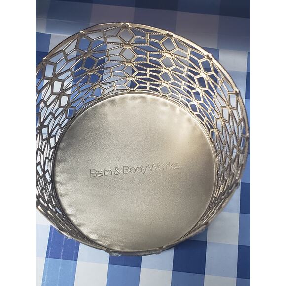 BBW Gold Geo Bling Floral Design With Wood Base Large 3 Wick Candle Holder Decor - Picture 2 of 2